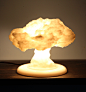 3D打印的蘑菇云灯。模型文件可在https://myminifactory.com/cn/  下载。设计师 Sebastian Wac #客厅# #书房# #卧室# #灯# #创意# #床头柜# #3D打印# 