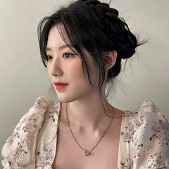 雾里愛采集到舒华