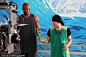 周杰伦与科比合拍广告 : 2011年2月22日，美国篮球巨星科比-布莱恩特与华语乐坛天王周杰伦合拍雪碧广告。