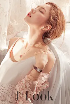 COVER STORY

Story View

    관련 상품이 없습니다.

GLORIOUS MOMENT
