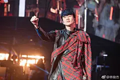 「聖所19」無錫。不同的我，唱著不同的你。

#jj林俊杰圣所世界巡回演唱会# ​​​​