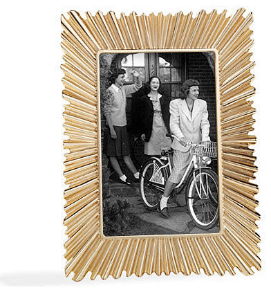 Picture Frames: Find...