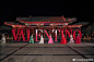 Valentino/华伦天奴 | #Valentino高级定制时装秀北京系列##ValentinoDaydream# 颐和园的长廊下，两种截然不同的文化经历一个绝妙相逢，仿如一个在观众眼前揭开的华丽梦境。  #追梦拾光#    #活动策划##活动创意锋尚##刘诗诗 白色羽毛短裙##刘诗诗# ​​​​