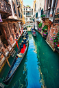 运河颜色，威尼斯，意大利