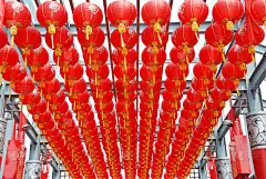 大红灯笼高高挂