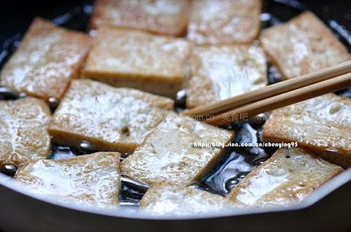 如何做腐乳汁味豆腐的做法（素菜）