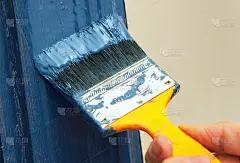 用画笔手绘木材的特写