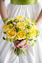 婚礼花艺灵感之黄色的新娘手捧花