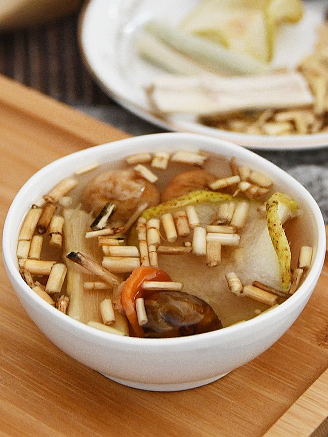 茅根竹蔗水