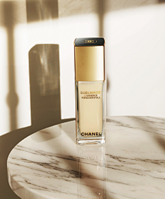 张奕雄采集到CHANEL