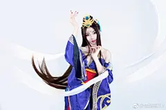#cos正片# #三国杀# O走路摇ZLY
___________________________________________________________
p9如你们所见是表情包，顺便也让大家看看我一般在拍片的时候（镜头外）是个啥状态……摄影师笑笑基本上就是边拍边傻笑，并且我能感受到来自身旁血泣小天使深深的嫌弃……
——————————— ​​​​...展开全文c