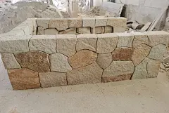 640