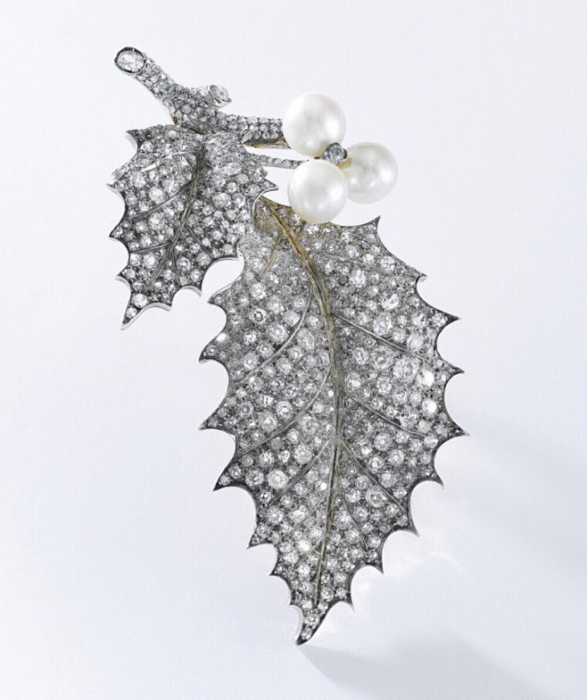 钻石胸针，by Chaumet，19世纪...