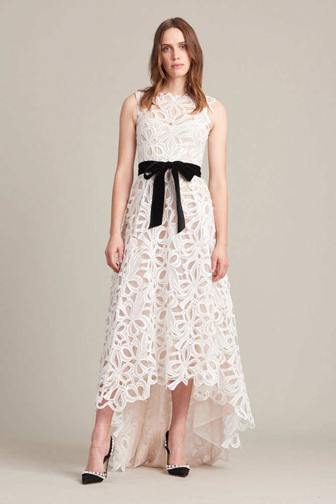 Monique Lhuillier（莫尼...
