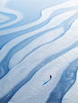 qq8779_minimalism_and_surreal_illustration_Aerial_view_top_view_2cf881e3-cb10-4b9a-aff9-bff85b9d1581