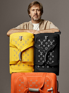 EuN!ce采集到Fashion-Bag