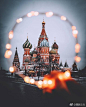 #哪儿好拍# Rustam Shagimordanov是一名才华横溢的摄影师和修图师，Rustam Shagimordanov镜头下的俄罗斯童话般的建筑，璀璨灯火渲染浪漫氛围~ ​​​​