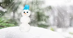 冬天森林里的雪人。新年贺卡。