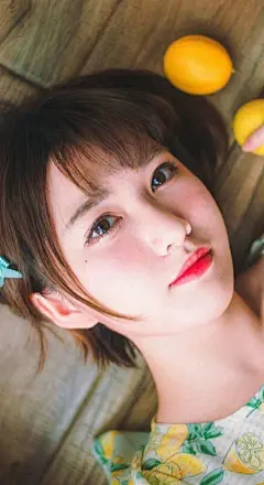 短发甜美少女唯美写真iPhone6s Plus高清壁纸-55壁纸网