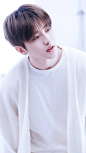 蔡徐坤-Nine Percent 偶像练习生 
蔡徐坤，向阳前行，追光至暖❤