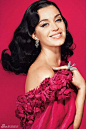 组图：水果姐中国风写真美掉渣 秀曲线妖娆妩媚 : 水果姐(Katy Perry)中国风写真登上《Harper’s Bazaar》杂志10月号封面及内页。
