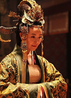 mngljyj%dfvj采集到C中国风服饰