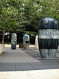 Jun Kaneko public sculpture