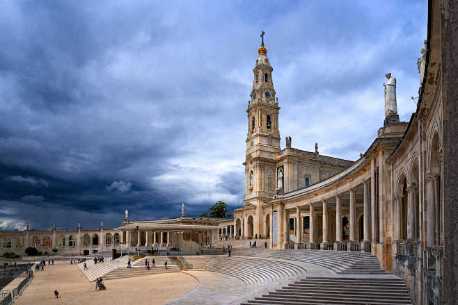 葡萄牙 法蒂玛圣母院
我们的圣母圣殿 _...