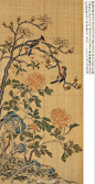 丨西园雅集丨的照片 - 微相册锦绣集 |  清乾隆 缂丝花鸟图轴 | 春花集

「一寸缂丝一寸金」，缂丝为我国织绣工艺中极为重要的品类之一。织造过程「通经断纬」费功耗时，色彩丰富，形象变化度高，为其它织绣工艺所不及。此缂丝花鸟图以古旧米黄色为地，其上编织花鸟山石，石侧盛开牡丹、玉兰等花卉，花团锦簇，枝叶繁茂，一对翠鸟在花间嬉戏，栖立枝头。此挂屏色彩淡雅，纹饰精美，具有清晰立体感。整体画风闲适优雅，线条简洁流畅，画面构成极富美感。娇放的牡丹和玉兰营造出一个富有节奏感和韵律感的空间，又以留白之法构图，使画面疏