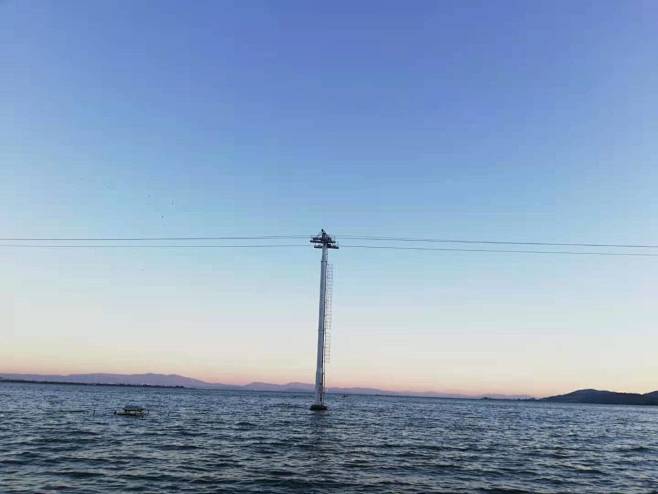 临近落日的天空