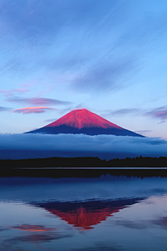 轩小柒采集到山水天