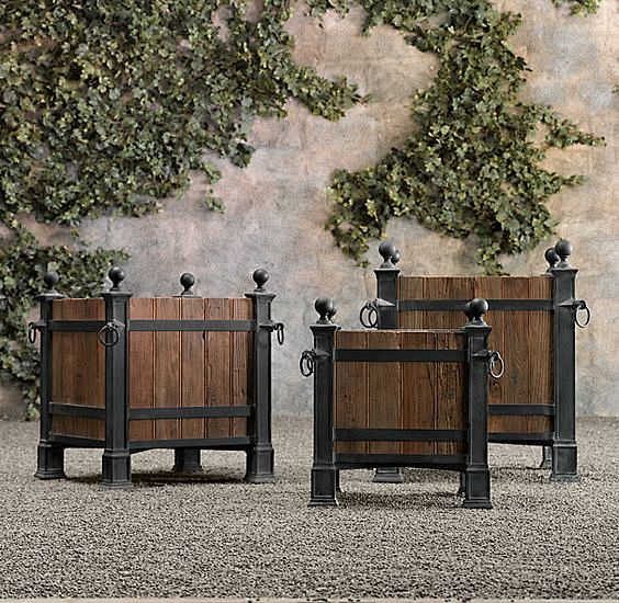Versailles Wood Pane...