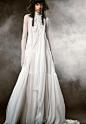                 <ul>
                                            <li>
                            <button data-js="dress-navigation" class="dress__dot is-active" data-dress-nav="0" tabindex="0"><