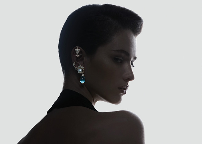 TANISHQ presents Far...