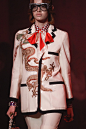 Gucci Spring 2017 Ready-to-Wear Fashion Show Details : See detail photos for Gucci Spring 2017 Ready-to-Wear collection.