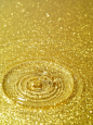 闪亮的,自然,影棚拍摄,波纹,粒子_170851774_Gold dust spangled densely_创意图片_Getty Images China