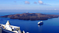 Griechenland Santorin das Kreuzfahrtschiff liegt auf Reede