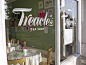 Treacles Tea Shop : Treacles is a lovely tea shop situated in the middle of a pretty green area. With nice coffee and tea as well as lots of lovely goodies to eat, it's a great place to spend an afternoon.