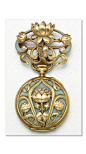 18K GOLD, ENAMEL AND DIAMOND PENDANT-WATCH, CIRCA 1900.: 