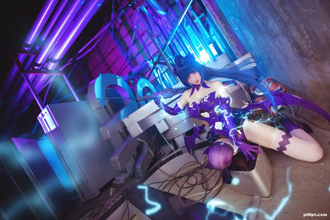 cosrioko凉凉子魅魔芽衣采蜜每日福利图