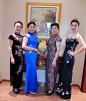 张家港市5·19千人旗袍秀，东方韵模特艺术团作为特邀嘉宾出席本次活动，并以导师队的身份表演了T台旗袍秀…