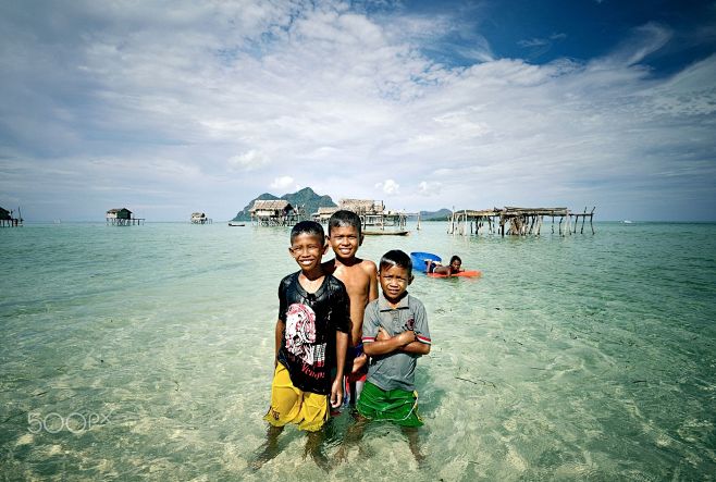 Bajau laut kids
Baja...