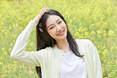 啊居二十一采集到摄图网-人物图片