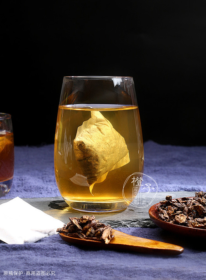蒲公英长的好看，同时也有药用价值。根茶主...