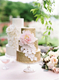 Metallic Wedding Cakes - Belle the Magazine . The Wedding Blog For The Sophisticated Bride#赏味期限#