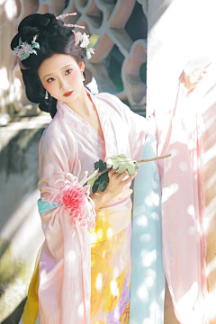 炒田螺采集到练习参考-美女(●ˇ∀ˇ●)