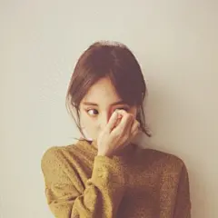 女生头像 小清新 【我和自己握手言和】by:朕真帅啊嘿
