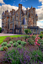 布拉尼楼， 科克，爱尔兰
Blarney House, County Cork, Ireland
via @单向鲸