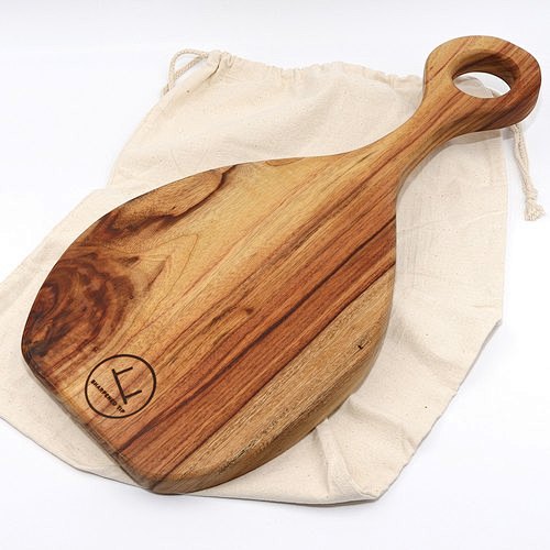 澳洲工匠天然抗菌樟木砧板-小孔環手柄