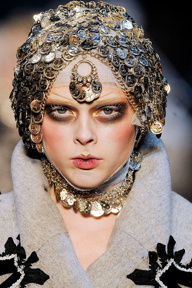 John Galliano Fall 2...